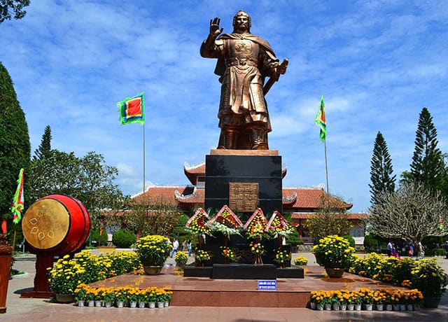 Bảo-Tàng-Quang-Trung-quynhonbluetravel.vn